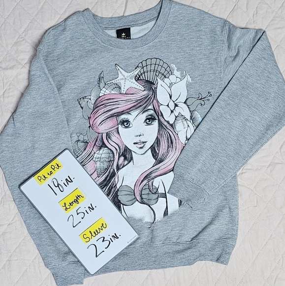 DISNEY PRINCESS | LITTEL MERMAID ARIEL GRAPHIC CREW NECK SWEATSHIRT - NW… - Picture 16 of 16